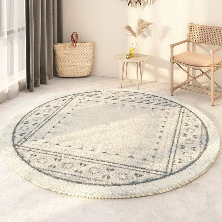 Monroe Heritage Round Rug